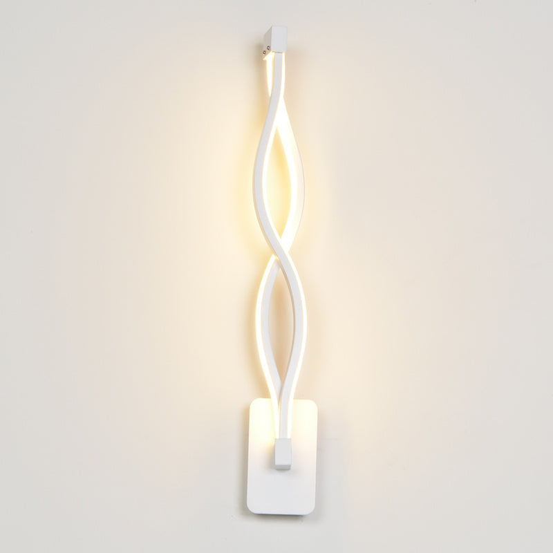 Nyra — Twisted LED Wall Sconce