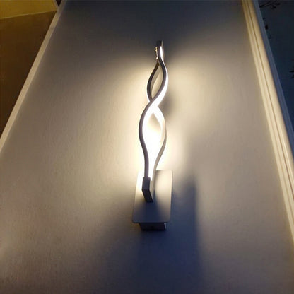 Nyra — Twisted LED Wall Sconce